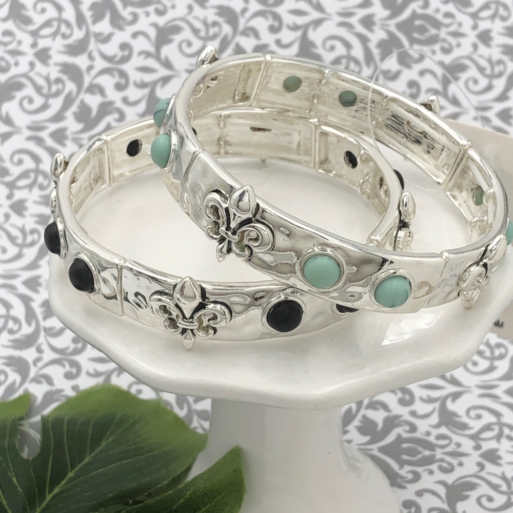 🌼 Fleur De Lis Black or Blue Dot Silver Stretch Bracelet